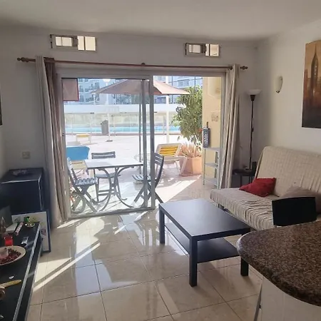 Casa Casey Juncos Ii Apartamento